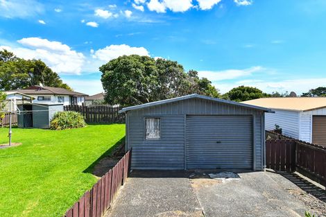 Photo of property in 129 Finlayson Avenue, Clendon Park, Auckland, 2103