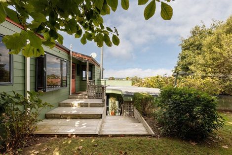 Photo of property in 116b Harbour View Road, Omokoroa, 3114