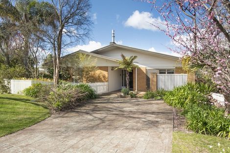 Photo of property in 2 Barnett Place, Te Puke, 3119