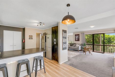 Photo of property in 5 Solway Place, Papakowhai, Porirua, 5024