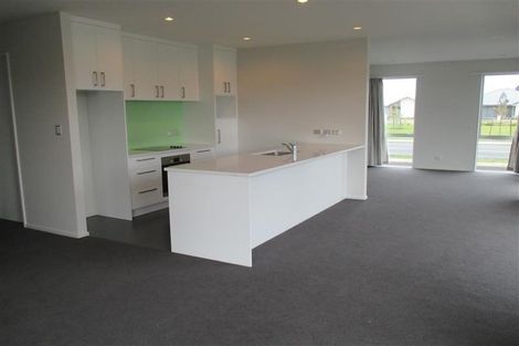 Photo of property in 31 Faringdon Boulevard, Rolleston, 7615