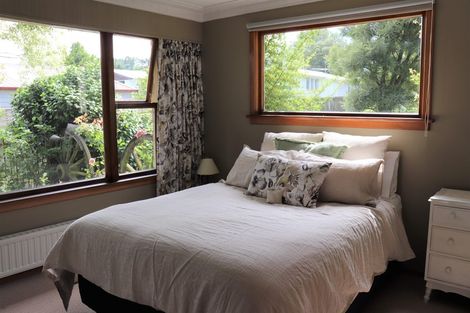 Photo of property in 13 Cambridge Terrace, East Gore, Gore, 9710