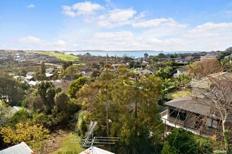 Photo of property in 9 Wairere Road, Torbay, Auckland, 0630