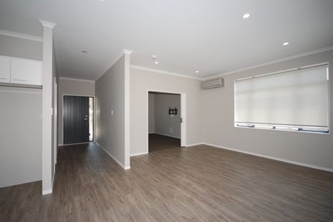Photo of property in 6 Derg Place, East Tamaki, Auckland, 2013
