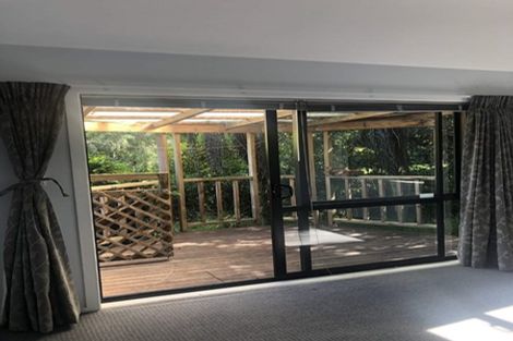 Photo of property in 7 Traffic Road, Greenhithe, Auckland, 0632