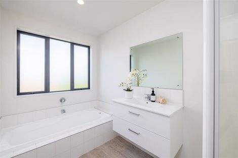 Photo of property in 9a Country Palms Drive, Halswell, Christchurch, 8025