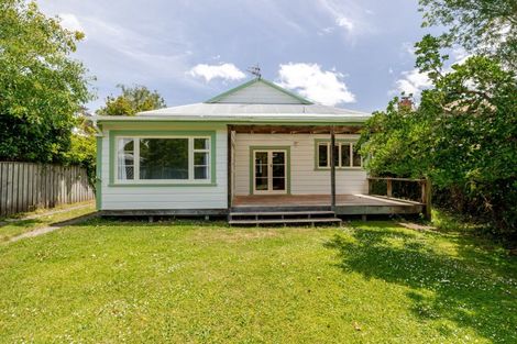 Photo of property in 5 Hereford Street, West End, Palmerston North, 4410