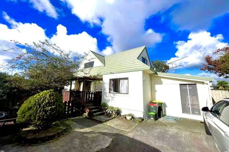 Photo of property in 2/53 Frank Nobilo Drive, Golflands, Auckland, 2013