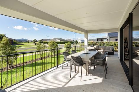 Photo of property in 2 Ngaroma Crescent, Whitianga, 3510