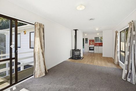Photo of property in 48 Cardiff Crescent, Cannons Creek, Porirua, 5024