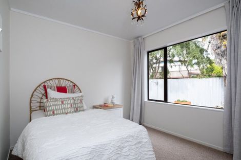 Photo of property in 14 Kuku Street, Te Awanga, 4102