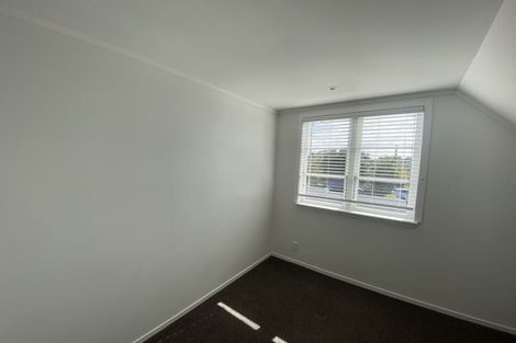 Photo of property in 121 Fairview Avenue, Fairview Heights, Auckland, 0632