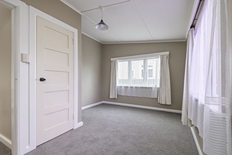 Photo of property in 46 Manson Street, Terrace End, Palmerston North, 4410