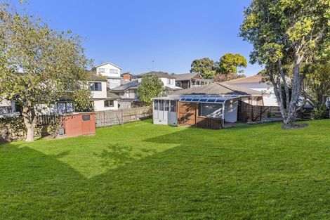 Photo of property in 4/112 Gossamer Drive, Pakuranga Heights, Auckland, 2010