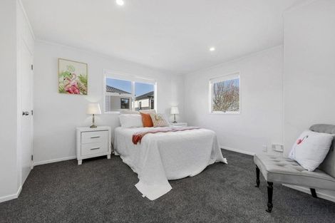 Photo of property in 5 Astor Place, Manurewa, Auckland, 2102