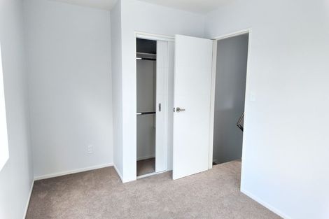 Photo of property in 44b Cyclarama Crescent, Massey, Auckland, 0614