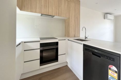 Photo of property in 11/474 West Coast Road, Glen Eden, Auckland, 0602