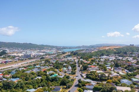Photo of property in 26 Flotilla Place, Whitby, Porirua, 5024
