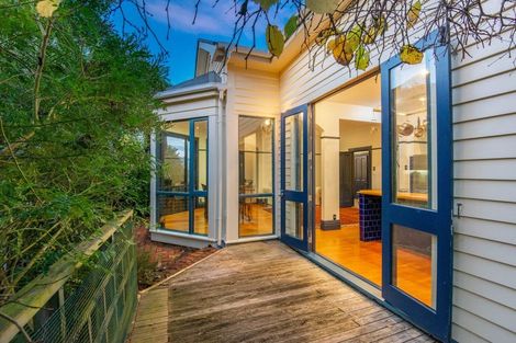 Photo of property in 58 Pacific Street, Roslyn, Dunedin, 9010