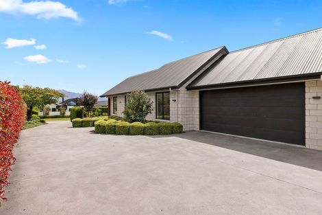 Photo of property in 14 Ruby Ridge, Wanaka, 9305