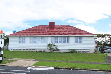 Photo of property in 2/25 Alexander Crescent, Otara, Auckland, 2023