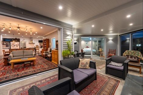 Photo of property in 41 Port Street West, Maewa, Feilding, 4702