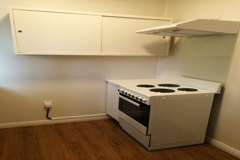 Photo of property in 2 Harland Street, Brooklyn, Wellington, 6021