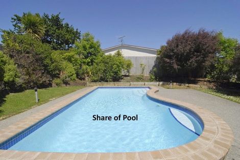 Photo of property in The Haven, 14/120 Beach Haven Road, Beach Haven, Auckland, 0626