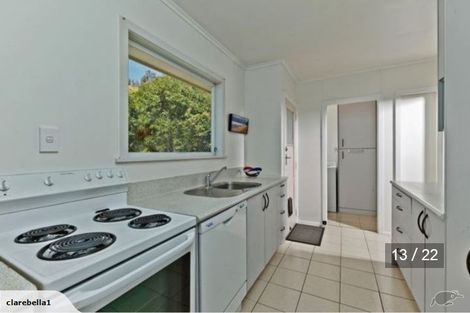 Photo of property in 23 Ellice Road, Totara Vale, Auckland, 0629