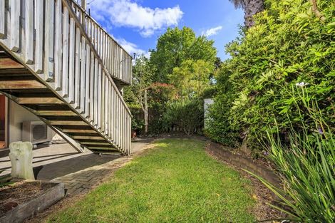 Photo of property in 1/11 Bayview Road, Hauraki, Auckland, 0622