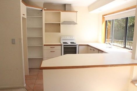 Photo of property in 2/6 Cherry Road, Bucklands Beach, Auckland, 2014