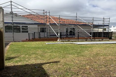 Photo of property in 89 Cambridge Terrace, Waterloo, Lower Hutt, 5011