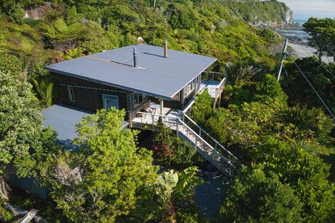 Photo of property in 1843f Coast Road, Barrytown, Runanga, 7873