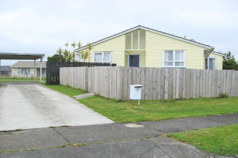 Photo of property in 12 Molesworth Place, Mangere, Auckland, 2022
