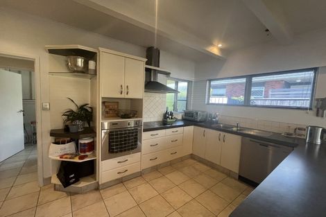 Photo of property in 32 Saint Hill Lane, Havelock North, 4130