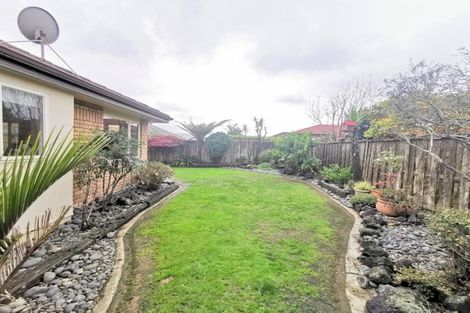 Photo of property in 14 Checkerberry Court, Henderson, Auckland, 0612