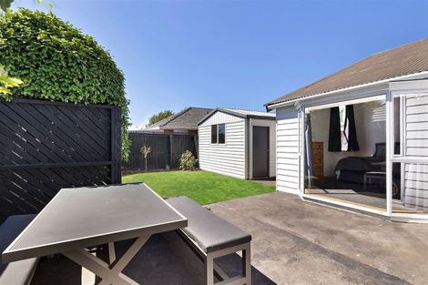 Photo of property in 80 Northcote Road, Northcote, Christchurch, 8052