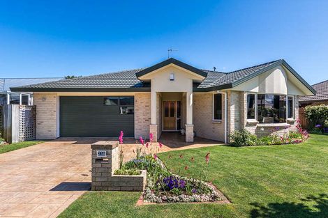 Photo of property in 23a Hadleigh Court, Paraparaumu, 5032