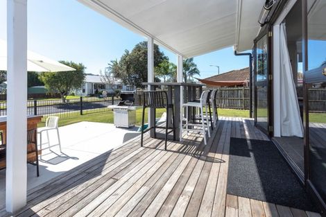 Photo of property in 105 Chartwell Avenue, Whangamata, 3620