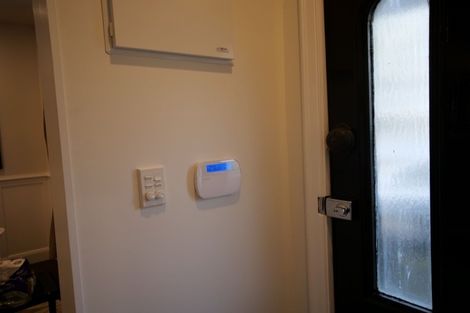 Photo of property in 6 Brougham Street, Mount Victoria, Wellington, 6011