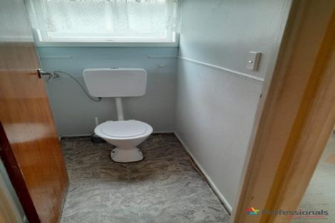 Photo of property in 7 Hallberry Road, Mangere East, Auckland, 2024