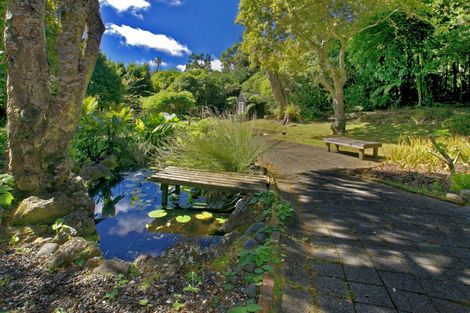 Photo of property in 199 Scenic Drive, Titirangi, Auckland, 0604
