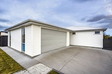 Photo of property in 15 Waituna Street, Pegasus, 7612