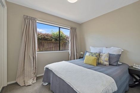 Photo of property in 4 Glenburn Place, Avonhead, Christchurch, 8042