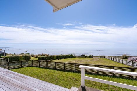 Photo of property in 879 Mataikona Road, Mataikona, Masterton, 5889