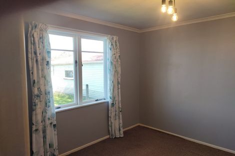 Photo of property in 3 Windsor Street, Solway, Masterton, 5810