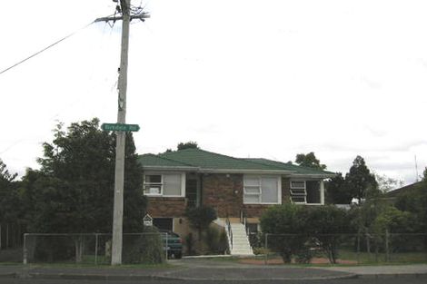 Photo of property in 242 Birkdale Road, Birkdale, Auckland, 0626