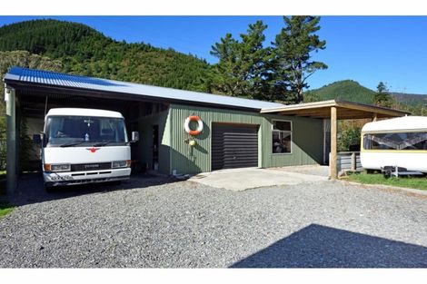 Photo of property in 158 Wakamarina Road, Canvastown, Havelock, 7178