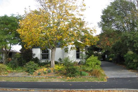 Photo of property in 11 Doncaster Street, Sockburn, Christchurch, 8042