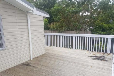 Photo of property in 232 Botany Road, Golflands, Auckland, 2013